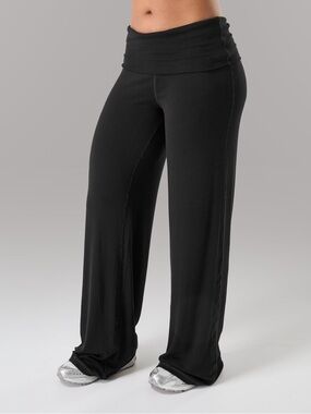 Alphalete Cloud Black Fold-Over Waist Wide-Leg Pants